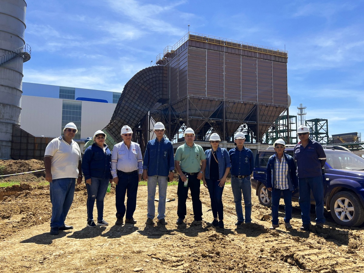 Concejales de Puerto Suárez constatan avance del 87% en complejo siderúrgico  - Empresa Siderúrgica del Mutún