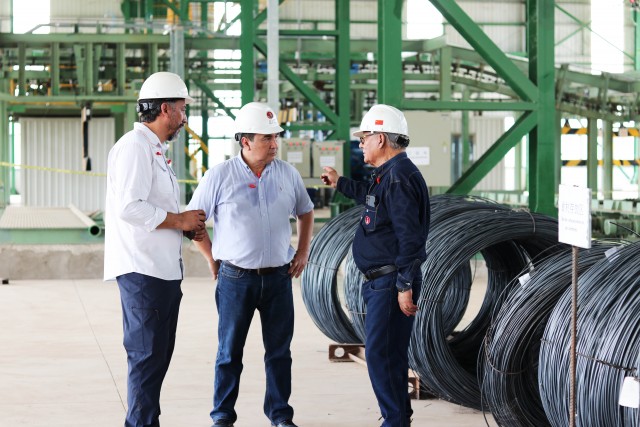 Diputado de Alianza Libre ve al Complejo Siderúrgico del Mutún como una oportunidad de estabilidad económica  - Empresa Siderúrgica del Mutún