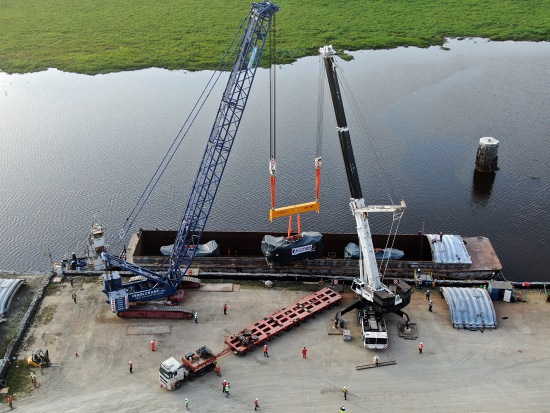  Llegan 10 motores alemanes para la Central Eléctrica del complejo siderúrgico del Mutún