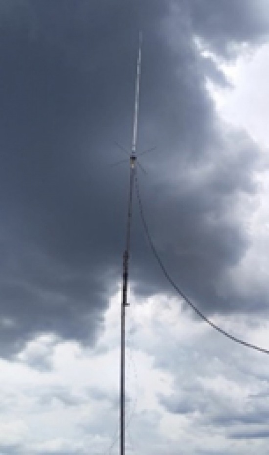 Internet satelital Puerto Busch y radio comunicación