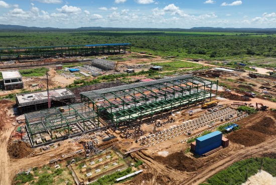 Prefectura de Corumbá interesada en tecnología de complejo siderúrgico del Mutún