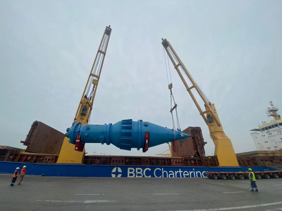 Reactor del complejo siderúrgico del Mutún arribará a puerto boliviano