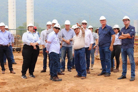 Aumenta interés por construcción del Complejo Siderúrgico del Mutún
