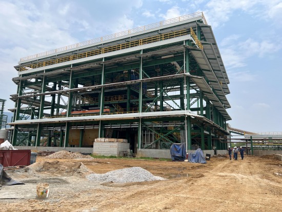 Aumenta interés por construcción del Complejo Siderúrgico del Mutún