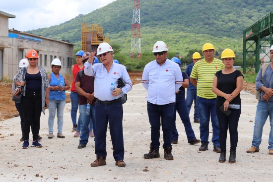 Juntas vecinales: “El sueño de industrializar el Mutún es una realidad”