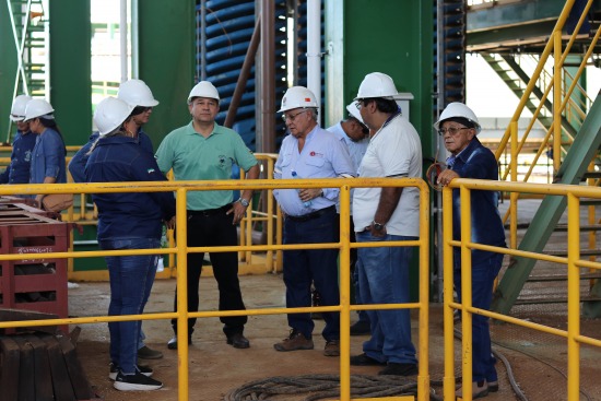 Concejales de Puerto Suárez constatan avance del 87% en complejo siderúrgico