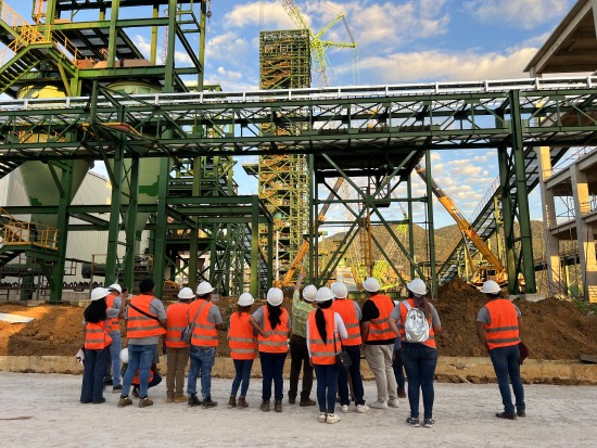 Complejo siderúrgico alcanza al 92% de su avance