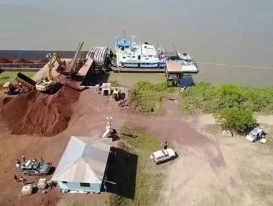 LA E.S.M.  SE CONSTITUYE EN ACTOR , JUNTO AL  GOBIERNO MUNICIPAL DE PUERTO SUÁREZ Y ARMADA BOLIVIANA PARA ACTIVAR EL COEM POR INCENDIO EN PUERTO BUSCH