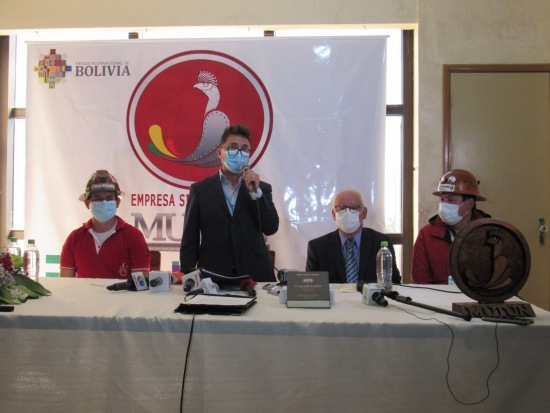 Posesionan al nuevo Presidente Ejecutivo de la Empresa Siderúrgica del Mutún