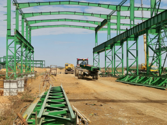 Empresa Siderúrgica del Mutún trabaja con normalidad pese a paro cívico